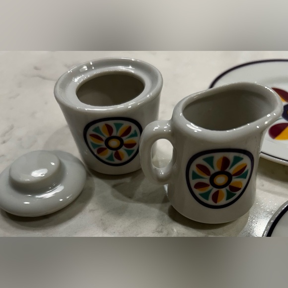 Vintage Folk Art 18 piece mini porcelain tea set, Made in Japan - Picture 8 of 11